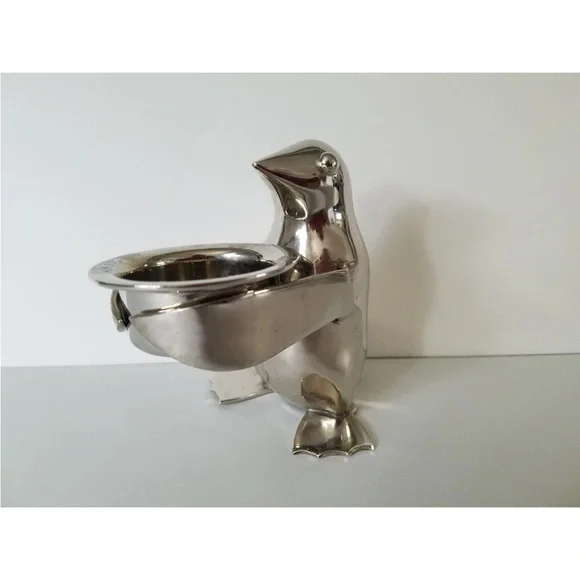 Vintage Restoration Hardware Silver Plated Penguin Serving Up a Candle Holder - Picture 5 of 6